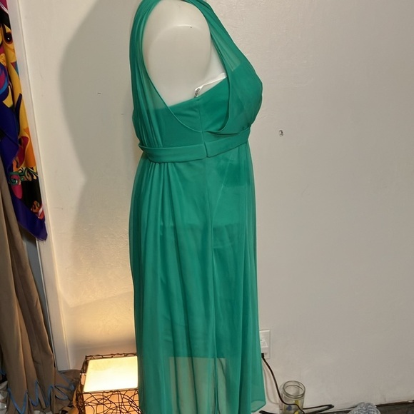 David’s Bridal NWT yoga style formal prom dress size 2 - Picture 4 of 14